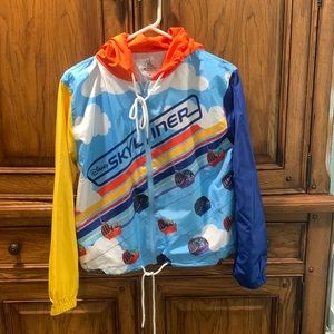 Disney Parks Windbreaker worn one time in the park. Adult Small 100% polyester